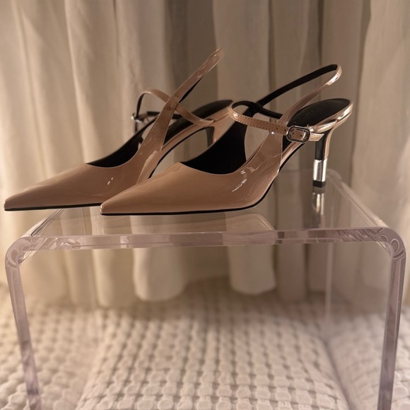 Charles & Keith Cream Pointed Heels - Picture 4 of 8